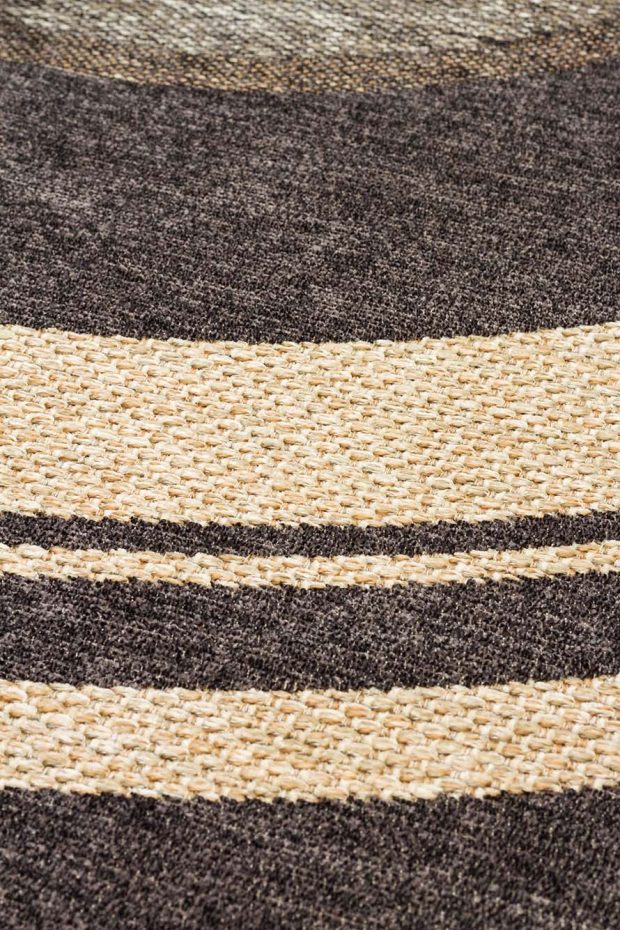 שטיח עגול דמוי חבל שחור