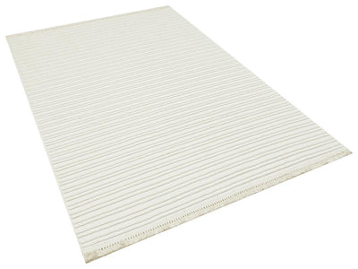 שטיח לולאות סריגה לבן