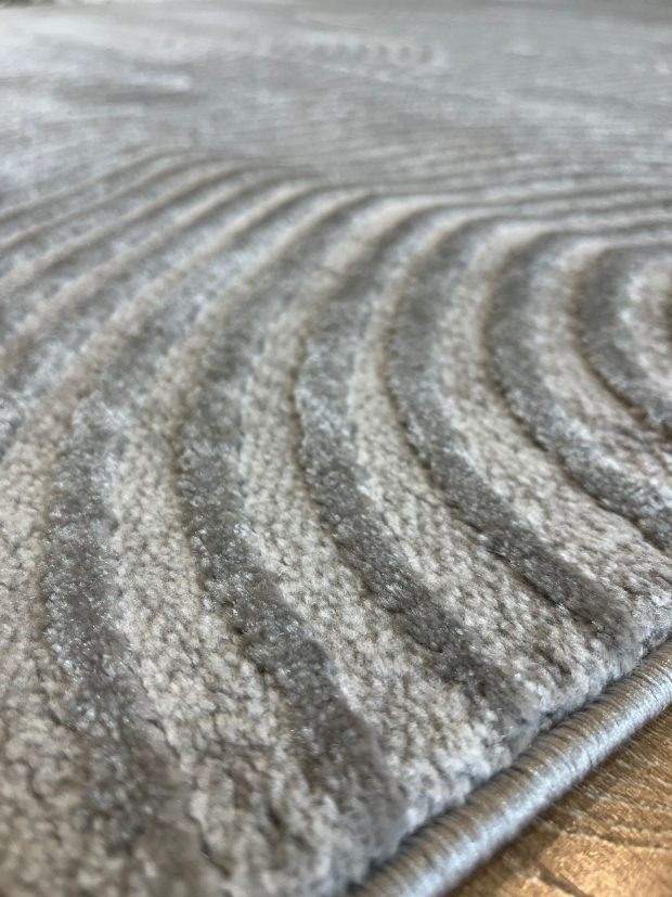 שטיח חריטות אפור