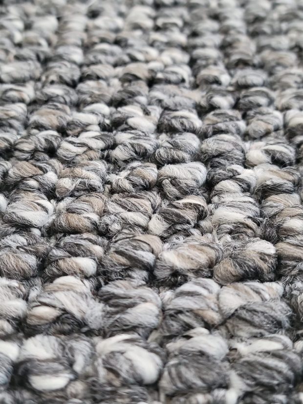 שטיח לולאות גדולות אפור כהה