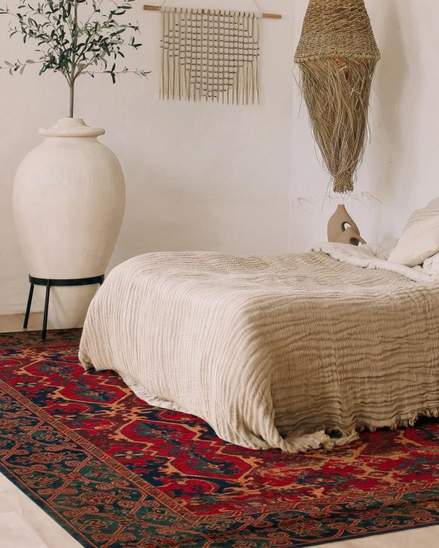 שטיח קלאסי אדום צמר