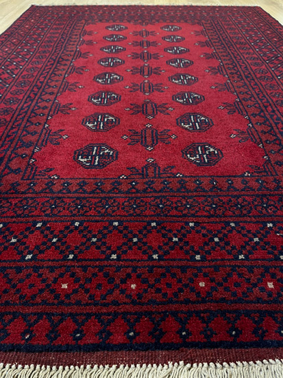 שטיח אפגני אדום