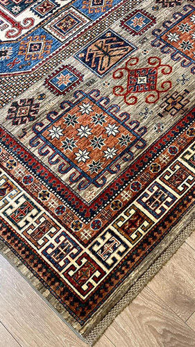 שטיח קזאק ירוק