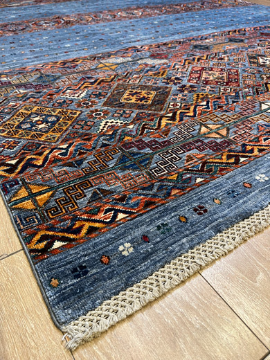 שטיח עבודת יד גוון אפור תכלת