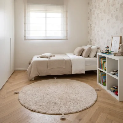 שטיח ילדים בונבון בז' חלק עגול, Israeli Children's Bedroom, Scandi Neutrals, lifestyle props, Soft Window Light.